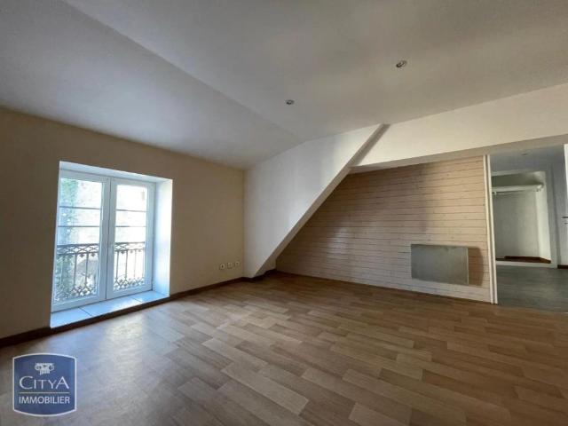 Appartement à louer 3 pièces 75.19m²
