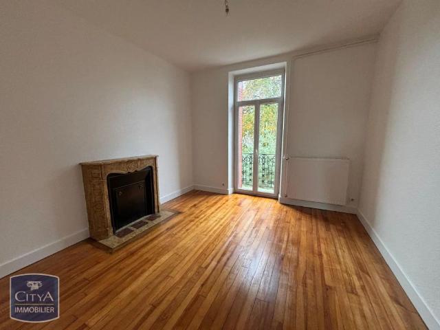 Appartement à louer 3 pièces 75.69m²