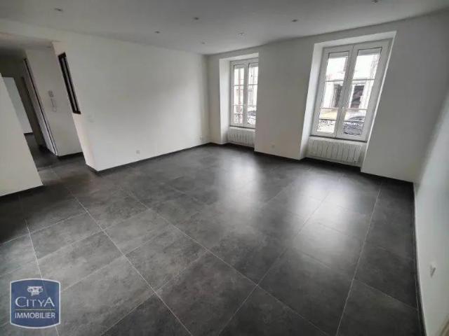 Appartement à louer 3 pièces 75m²
