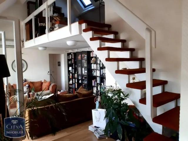 Appartement à louer 3 pièces 75m²