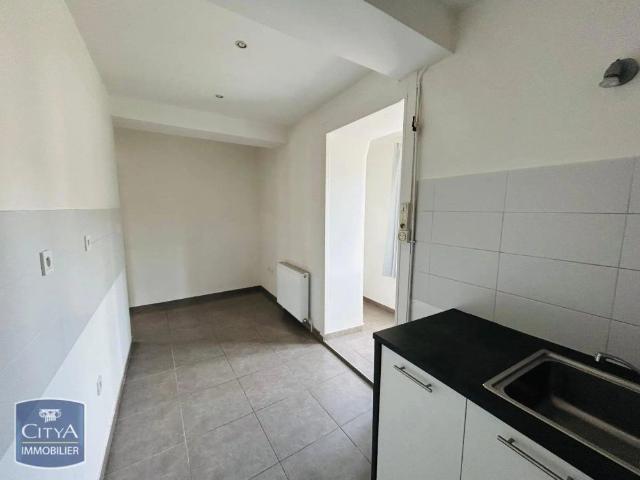 Appartement à louer 3 pièces 75m²