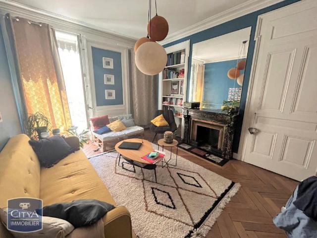 Appartement à louer 3 pièces 75m²
