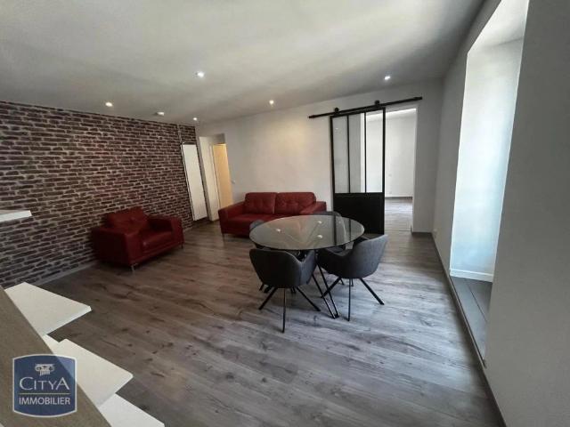 Appartement à louer 3 pièces 76.22m²