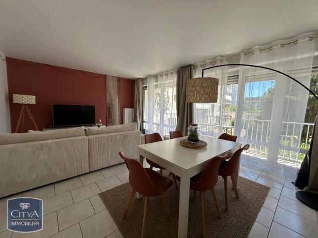 Appartement à louer 3 pièces 76.98m²