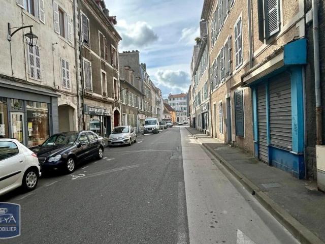 Appartement à louer 3 pièces 77.09m²