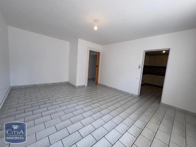 Appartement à louer 3 pièces 77.01m²