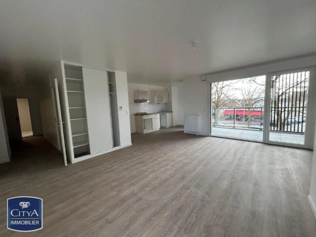 Appartement à louer 3 pièces 77.14m²