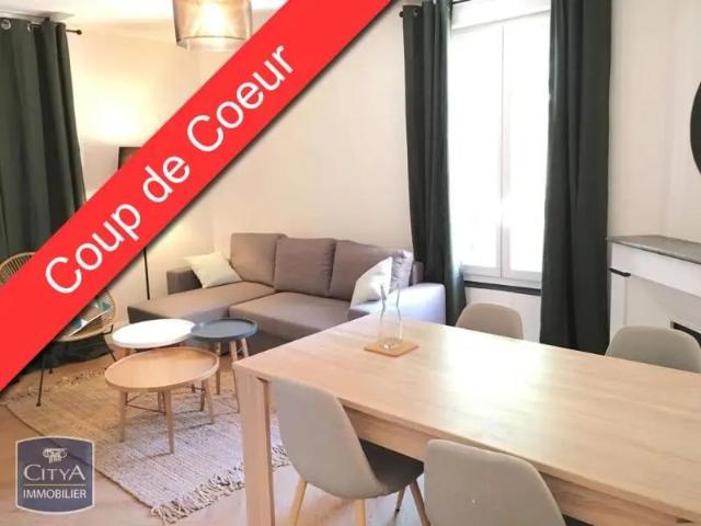 Appartement à louer 3 pièces 77.65m²
