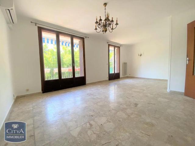 Appartement à louer 3 pièces 77.82m²