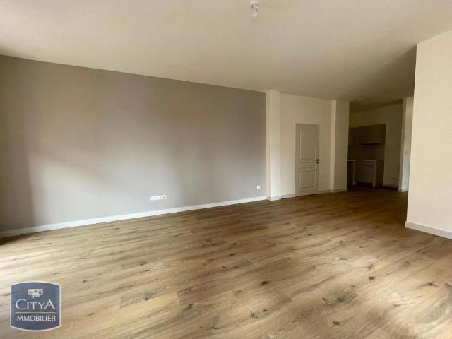Appartement à louer 3 pièces 78.5m²