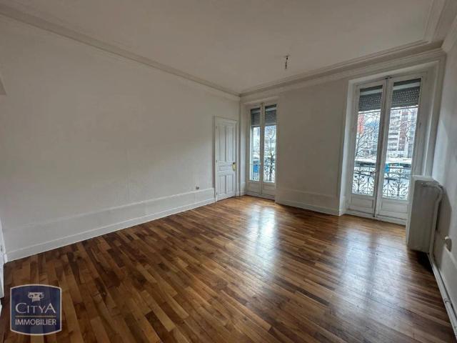Appartement à louer 3 pièces 78m²