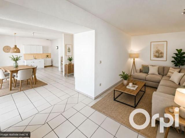 Appartement à louer 3 pièces • 79,21 m2 Baix