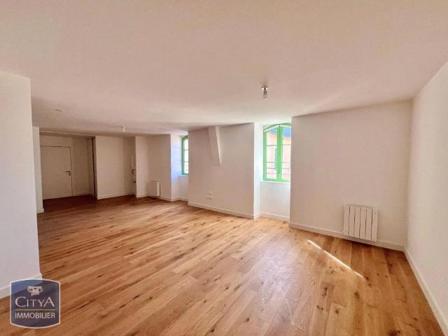 Appartement à louer 3 pièces 70.36m²