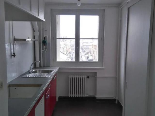 Appartement à louer 3 pièces 70.68m²