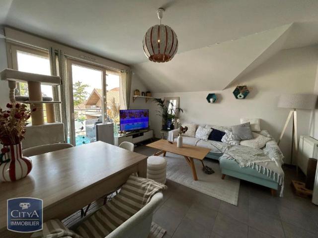 Appartement à louer 3 pièces 71.2m²