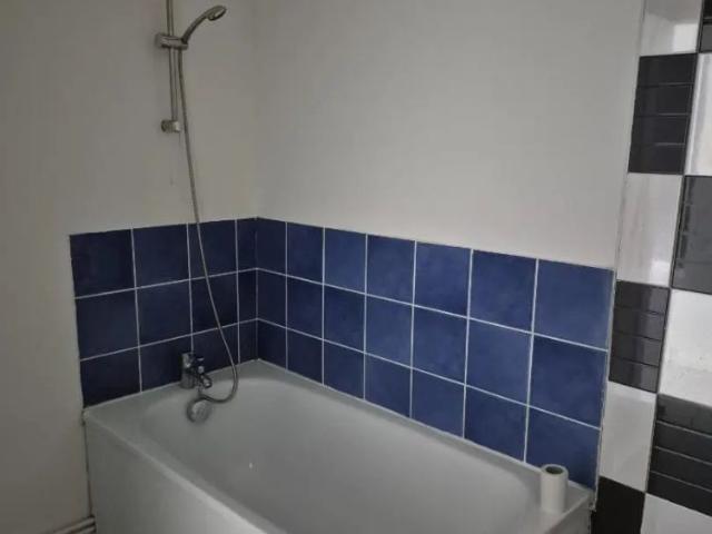 Appartement à louer 3 pièces 71.58m²