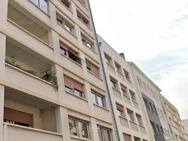 Appartement à louer 3 pièces 71.65m²