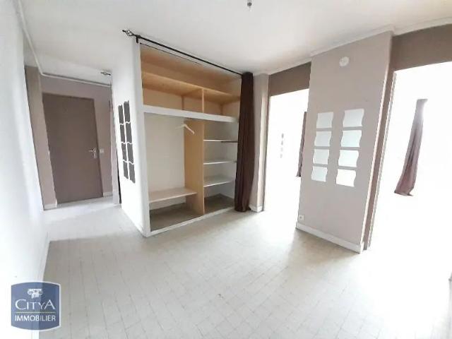 Appartement à louer 3 pièces 71.87m²