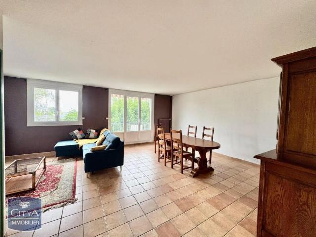 Appartement à louer 3 pièces 71m²