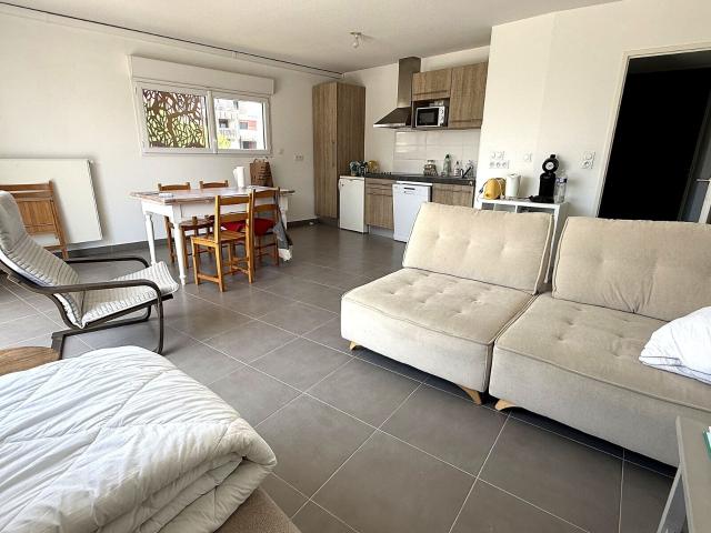 Appartement à louer 3 pièces 72 m