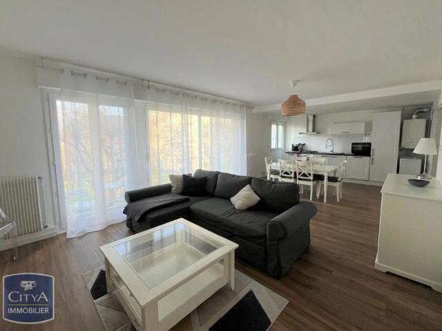 Appartement à louer 3 pièces 72.03m²