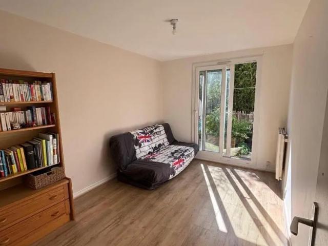 Appartement à louer 3 pièces 72.75m²