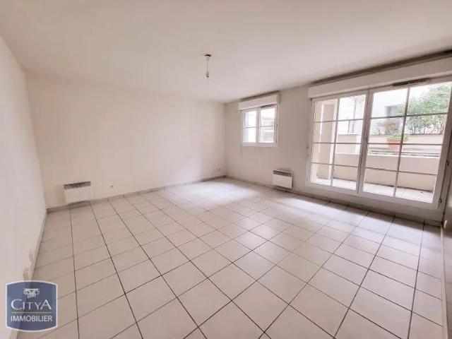 Appartement à louer 3 pièces 72.78m²