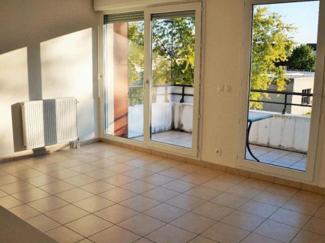 Appartement à louer 3 pièces 72.88m²