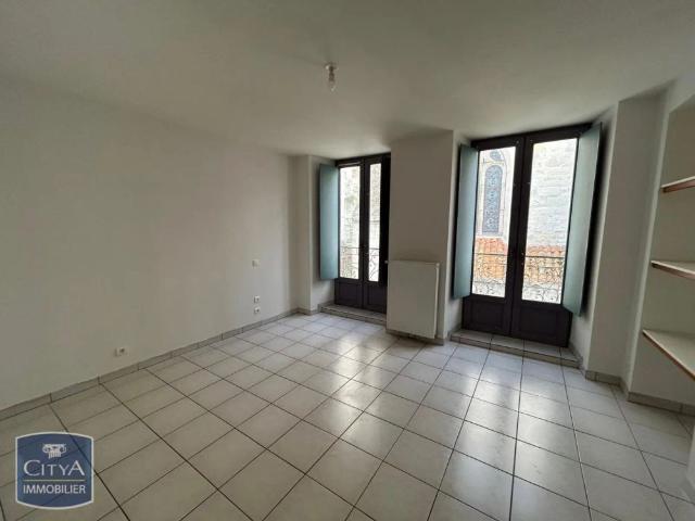 Appartement à louer 3 pièces 73.07m²