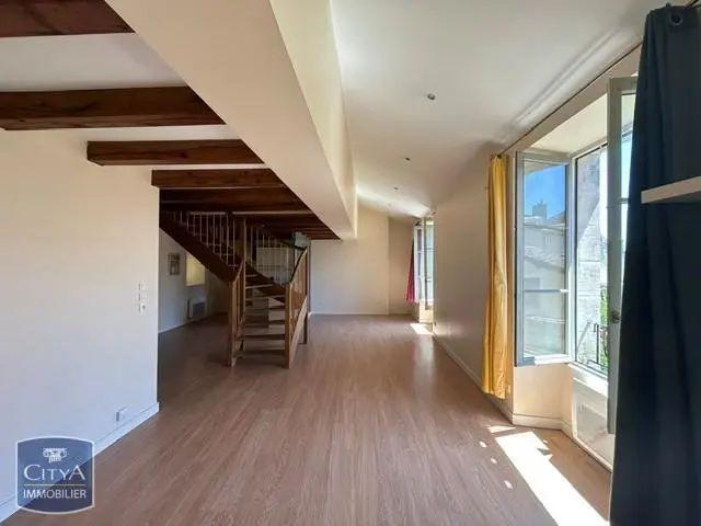 Appartement à louer 3 pièces 73.19m²