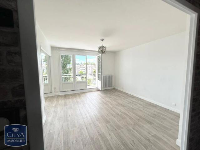 Appartement à louer 3 pièces 73.56m²