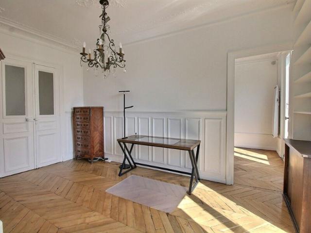 Appartement à louer 3 pièces • 73,50 m2 Paris 6