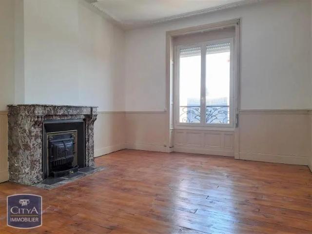 Appartement à louer 3 pièces 73.76m²