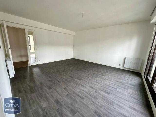 Appartement à louer 3 pièces 73.83m²