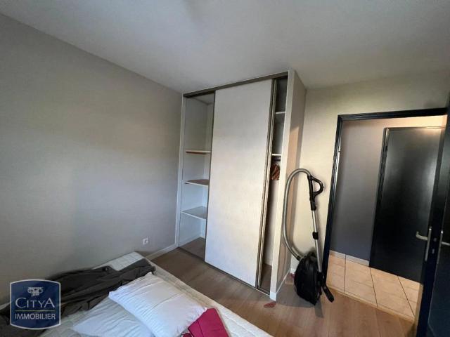 Appartement à louer 3 pièces 73.8m²