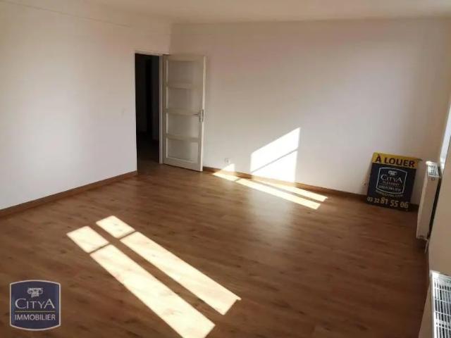 Appartement à louer 3 pièces 73.9m²