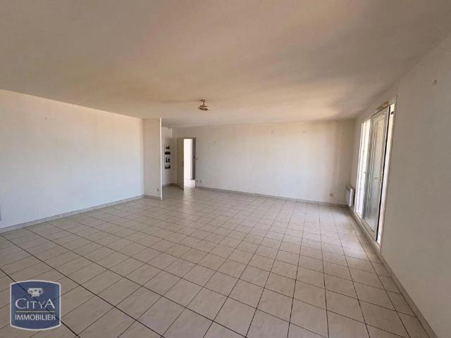 Appartement à louer 3 pièces 84.3m²
