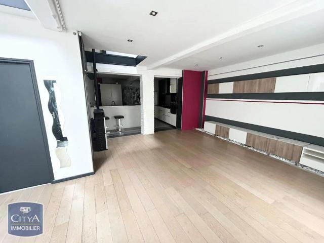 Appartement à louer 3 pièces 85m²
