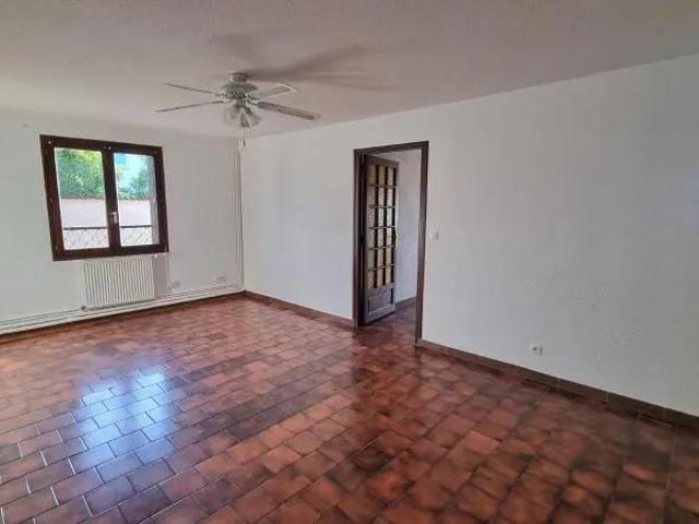Appartement à louer 3 pièces 82.72m²