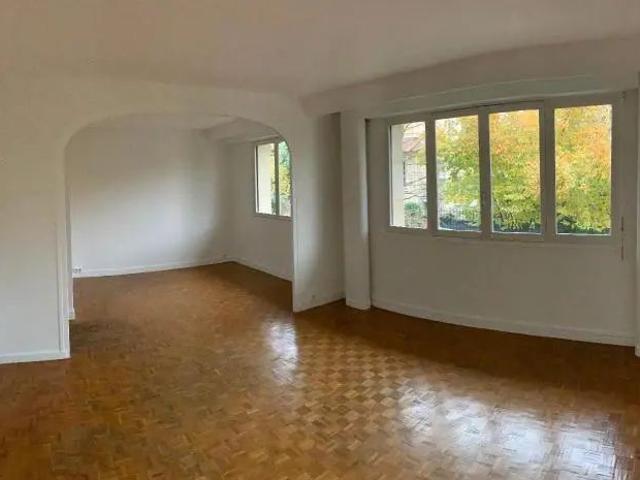 Appartement à louer 3 pièces 83.03m²