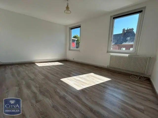 Appartement à louer 3 pièces 83.3m²