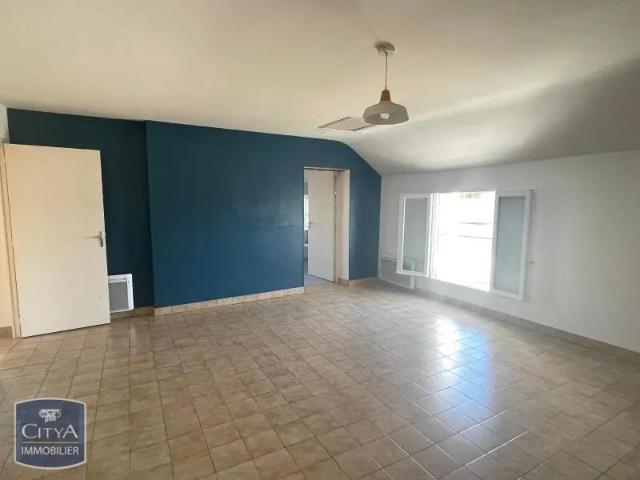 Appartement à louer 3 pièces 97.5m²