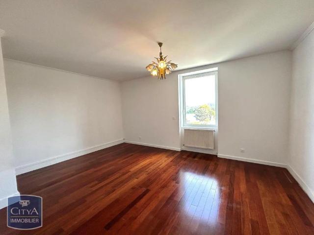 Appartement à louer 3 pièces 98.8m²