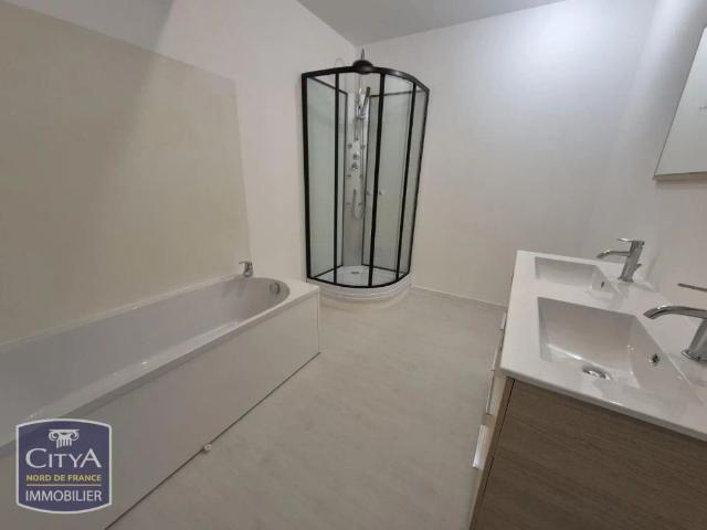Appartement à louer 3 pièces 99.05m²