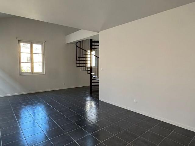 Appartement à louer 3 pièces • 90 m2 Castres