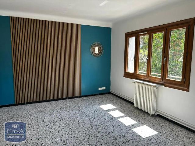 Appartement à louer 3 pièces 93.22m²