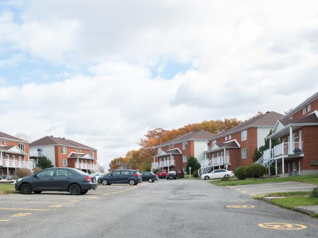 Appartement à Louer 440 Rue Hector Fabre, Les Chutes de la Chaudière Est Lévis 16 photos | Logis Québec