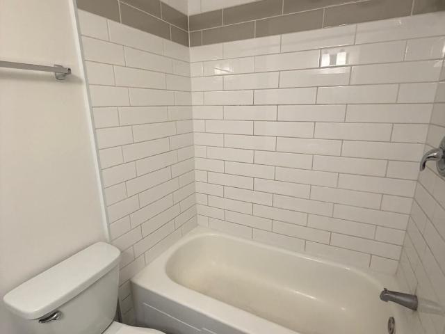 Appartement à Louer 44 Rue Bédard Gatineau J8Y 5Z7, Hull Gatineau 10 photos | Logis Québec