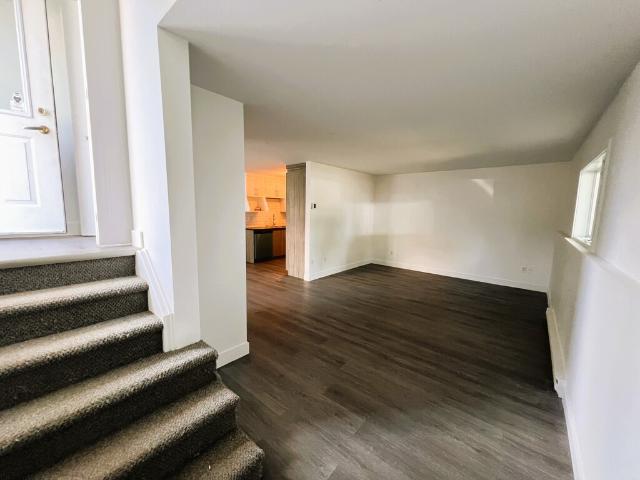 Appartement à Louer 452 Boul des Grives, Hull Gatineau 30 photos | Logis Québec