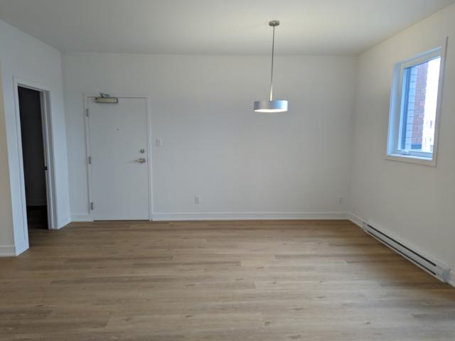 Appartement à Louer 457 CHEMIN FRASER, Gatineau 30 photos | Logis Québec